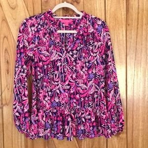Lilly Pulitzer Pop over top, EUC, Size XS